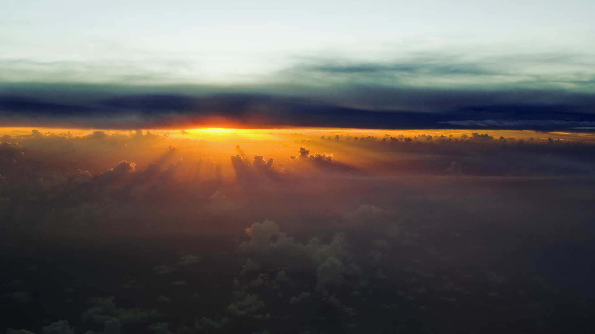 九游网页版官网入口-世界极限攀爬巡回赛，攀上未知的巅峰荣光，极限攀爬第一人坠亡