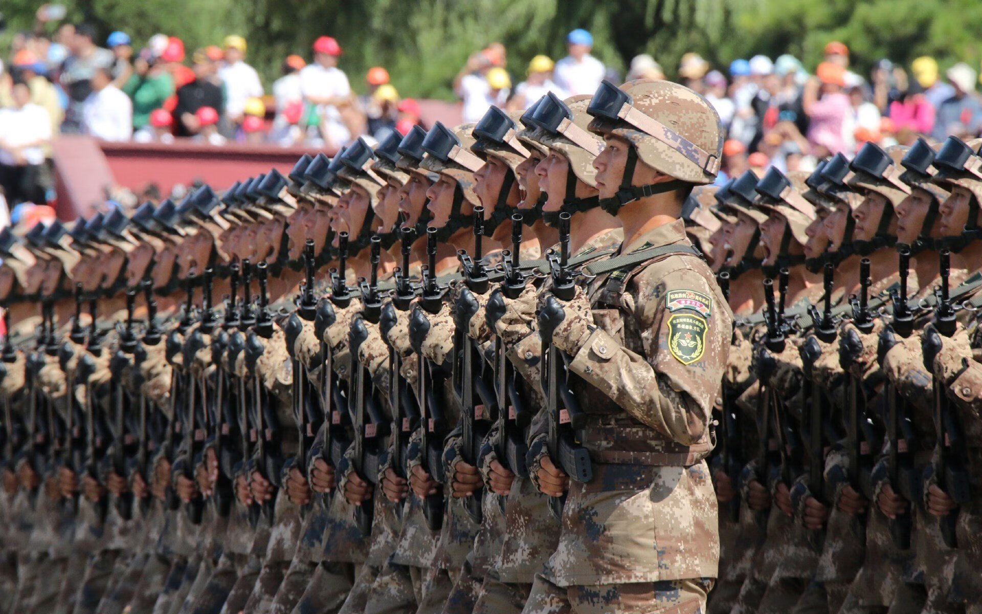 PSG.LGD阵容调整引发关注，psg lgd队服